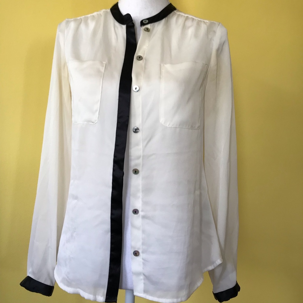 Size 6 medium white button up